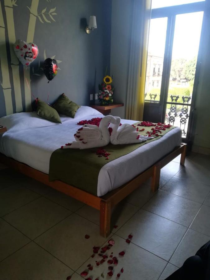 Hotel Plaza קרטרו מראה חיצוני תמונה
