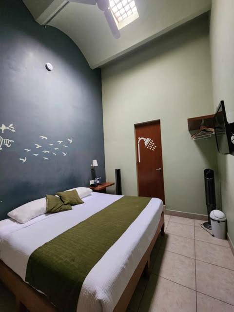 Hotel Plaza קרטרו מראה חיצוני תמונה