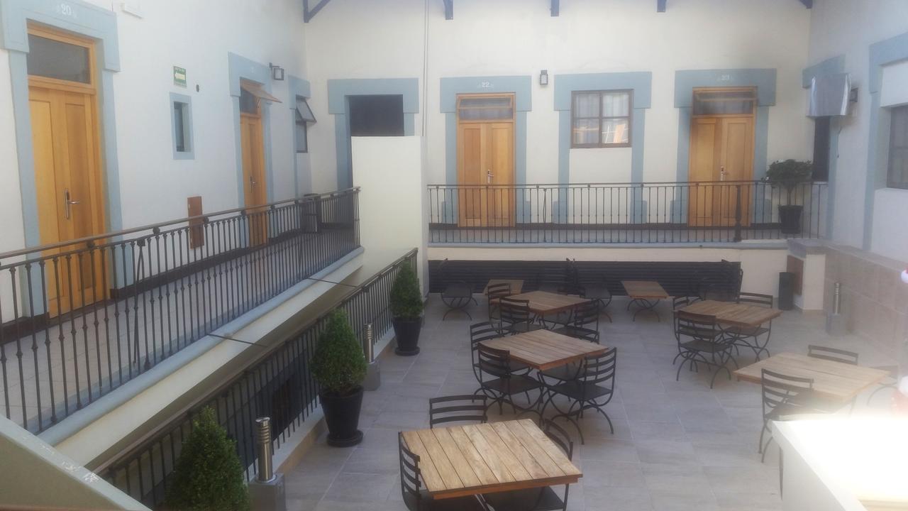 Hotel Plaza קרטרו מראה חיצוני תמונה